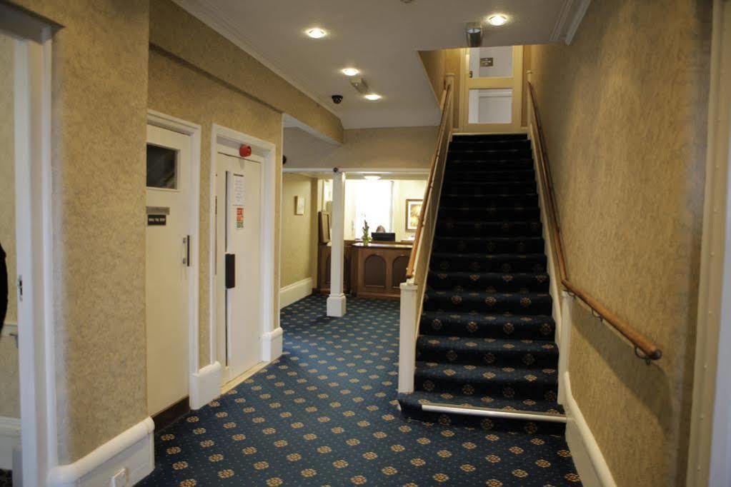 Hotel The Red Lea 3*